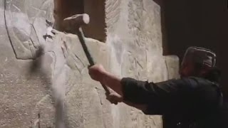 ISIS destroys important archaeological site [upl. by Nisse]