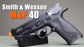 Smith And Wesson MampP 40 [upl. by Nnovahs330]