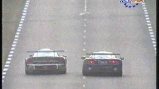 Porsche GT1 versus McLaren F1 GTR Le Mans 1996 [upl. by Grata512]