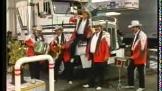 Los Huracanes Del Norte  El Troquero Video Oficial [upl. by Lanny334]