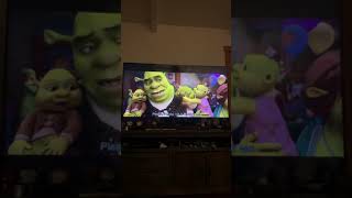 Universal Shrek forever after  Do the roar [upl. by Akiv]